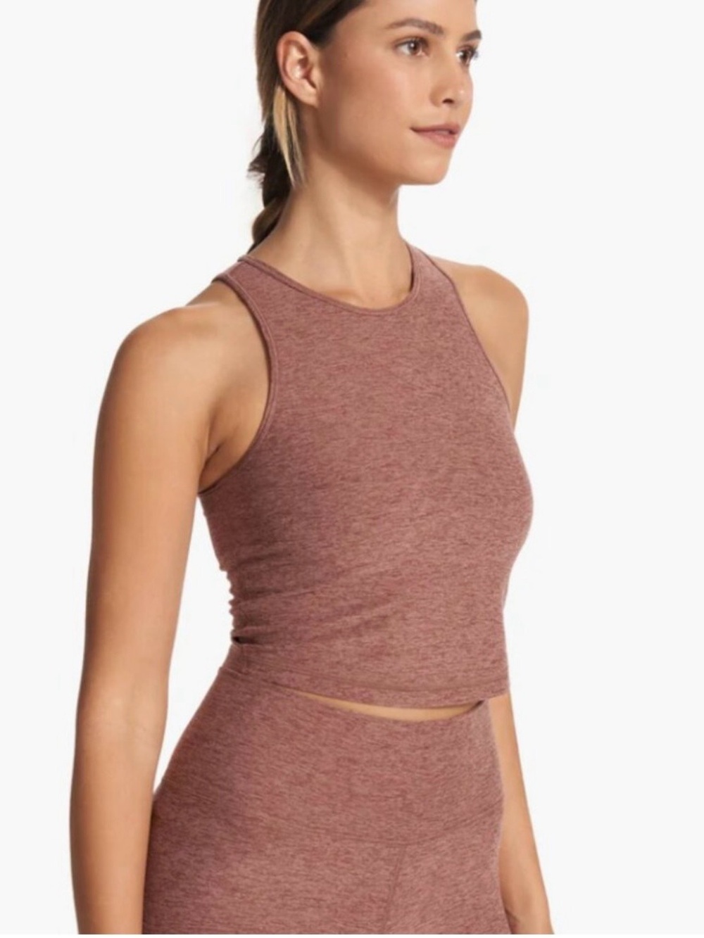 Vuori Women's Elevation Plyo High-Neck Cropped Tank Top - Rust